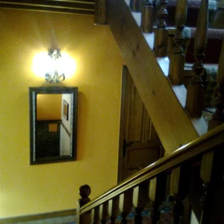 Holiday Barrio El Retiro 펜션 웅케라