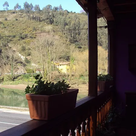 Holiday Barrio El Retiro 펜션 웅케라